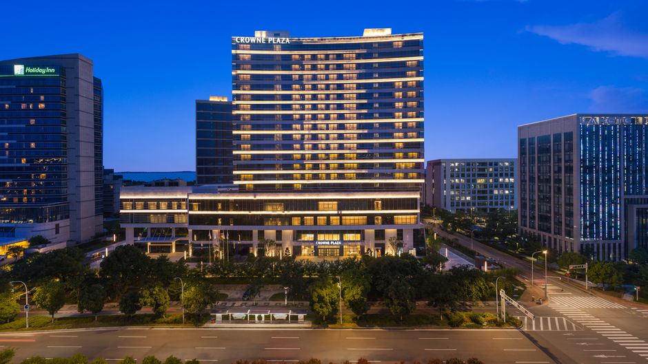 Crowne Plaza Taihu Lake Exterior