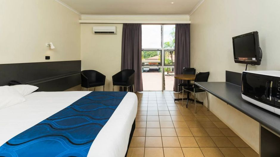 Albatross Bay Resort Room