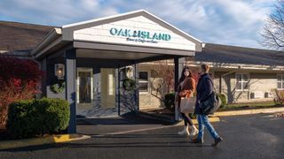 Oak Island Resort & Conference Centre