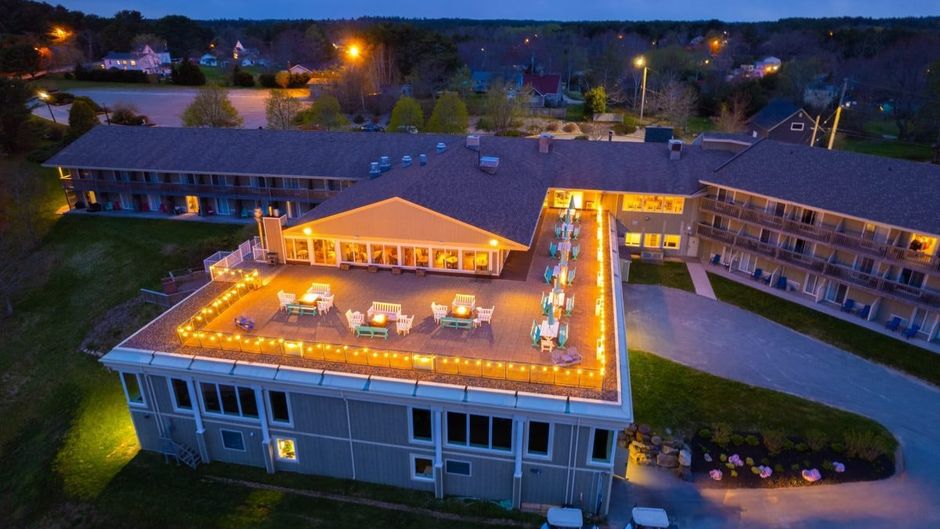 Oak Island Resort & Conference Centre Exterior