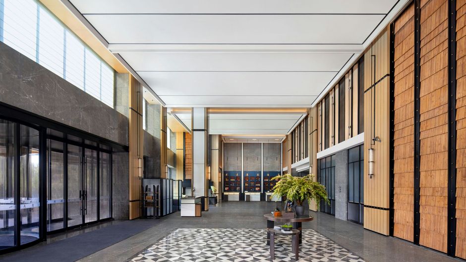 Four Points by Sheraton Altay City Lobby