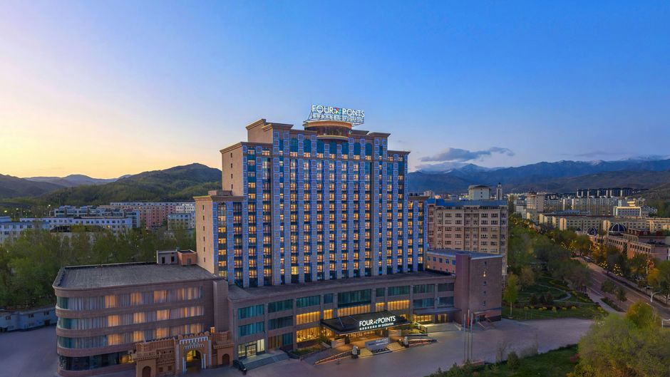 Four Points by Sheraton Altay City Exterior