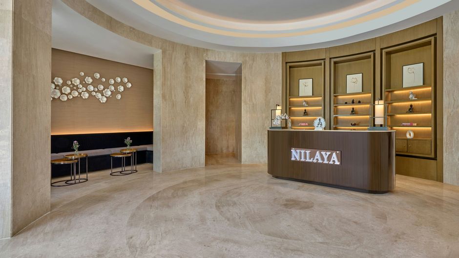 Aravali Marriott Resort & Spa Delhi NCR Lobby