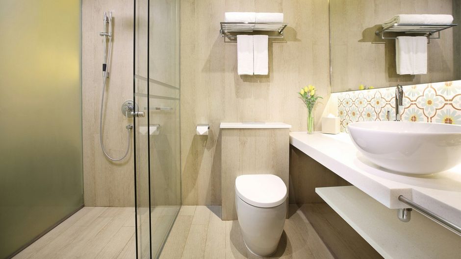 Village Hotel Katong Room