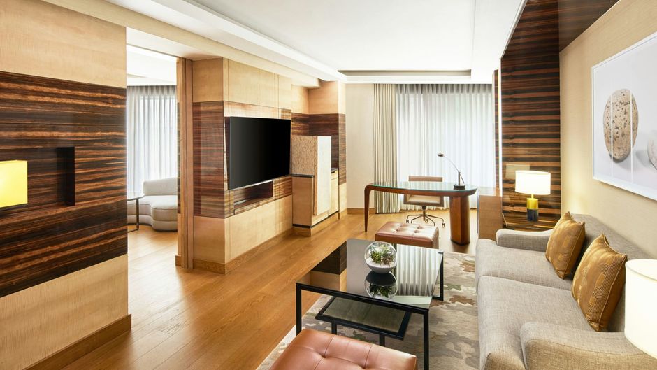 JW Marriott Hotel New Delhi Aerocity Room