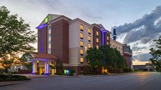 Holiday Inn Express & Stes Dwtn/Conv Ctr