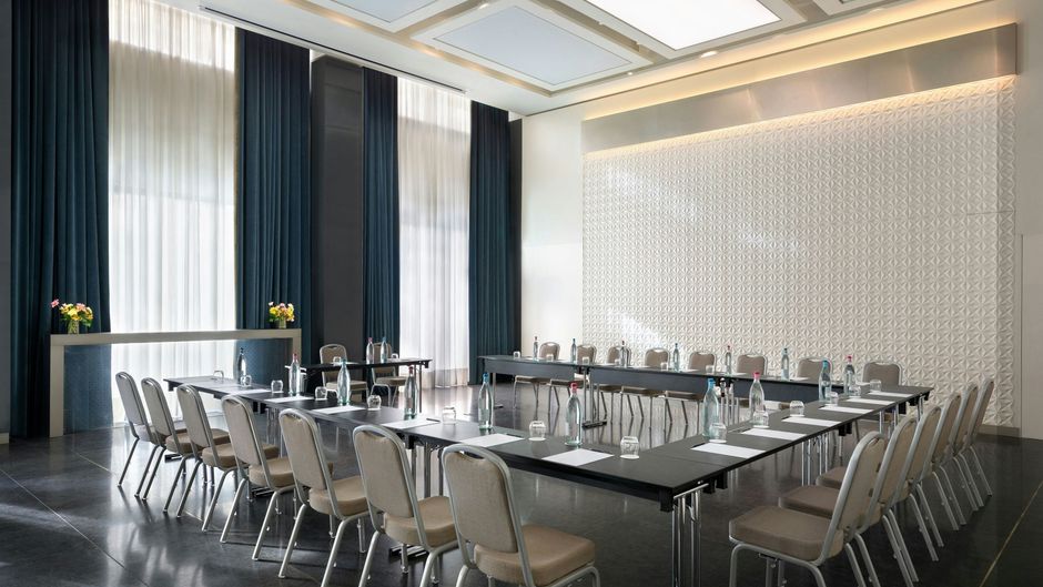 Excelsior Hotel Gallia,Luxury Collection Meeting