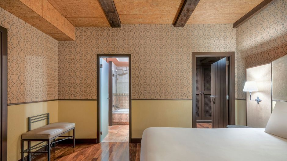 Palacio del Carmen, Autograph Collection Suite