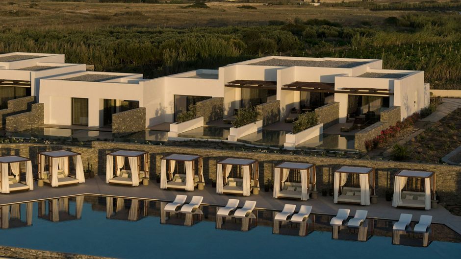 Orosea, Paros, Autograph Collection Exterior
