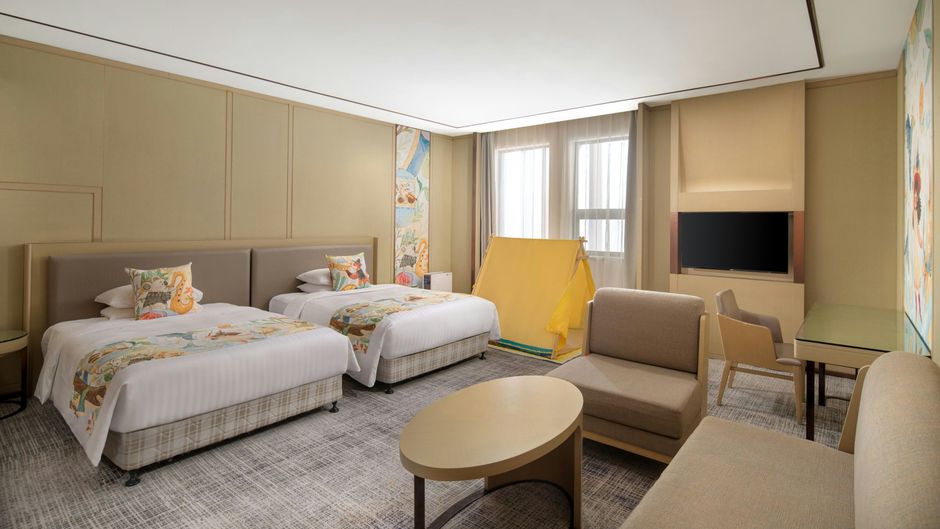 Courtyard Intl Tourism and Resorts Zone Suite