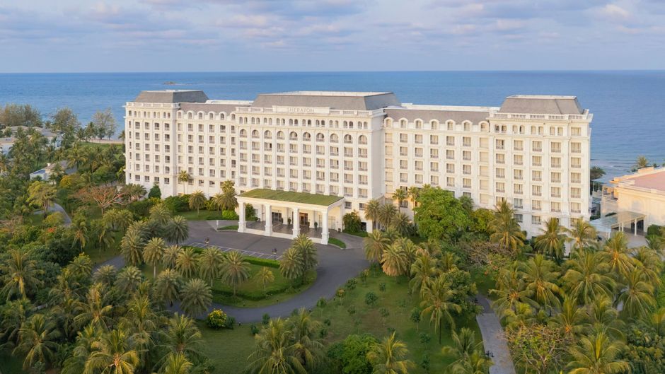 Sheraton Phu Quoc Long Beach Resort Exterior