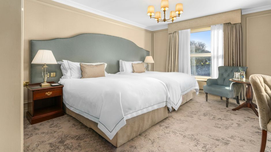 Glenlo Abbey Hotel Room