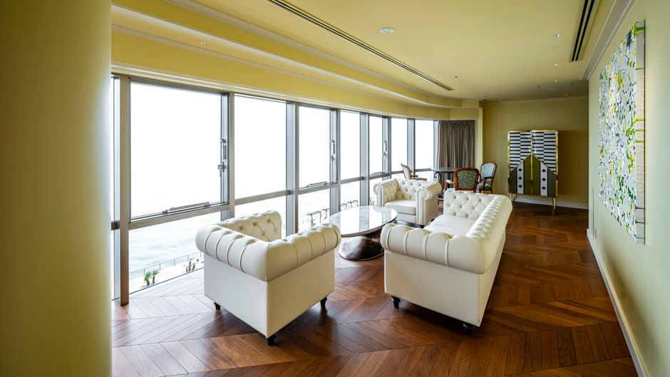 THE PASONA Health Club