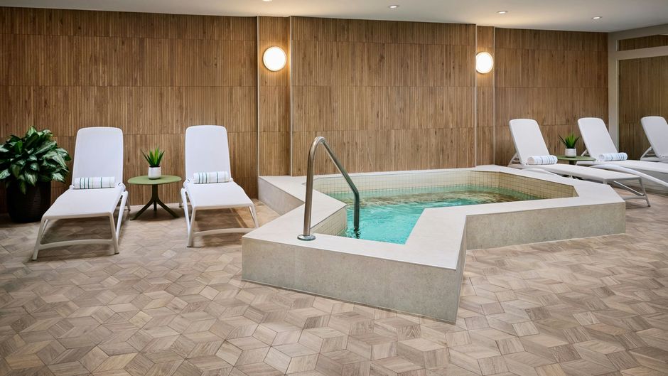 Omage Hotel Montreal/Laval Recreation