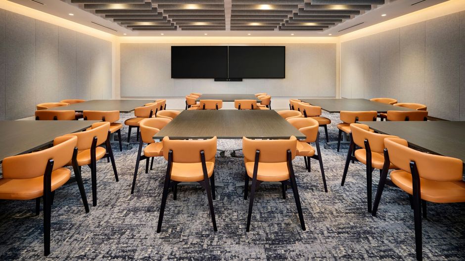 Omage Hotel Montreal/Laval Meeting