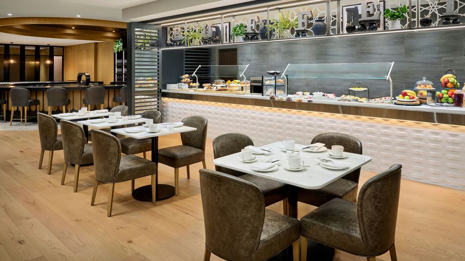 Omage Hotel Montreal/Laval Restaurant