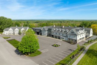 Brookmere Saratoga