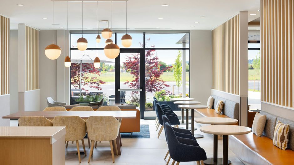 TownePlace Suites Victoria Airpt Sidney Restaurant