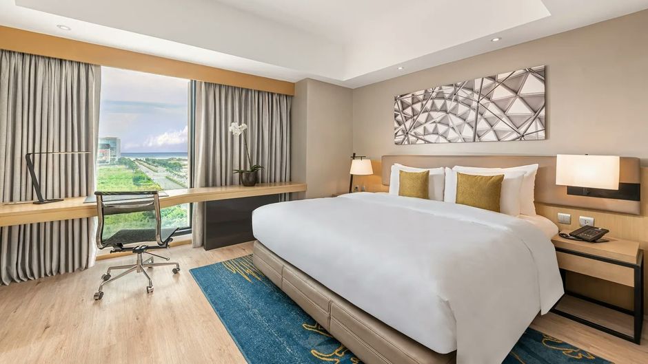 Seda Manila Bay, Paranaque City Suite