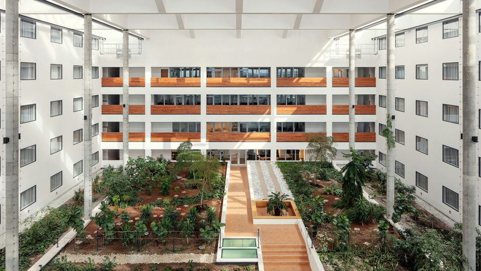 Courtyard by Marriott Prague Airport Exterior