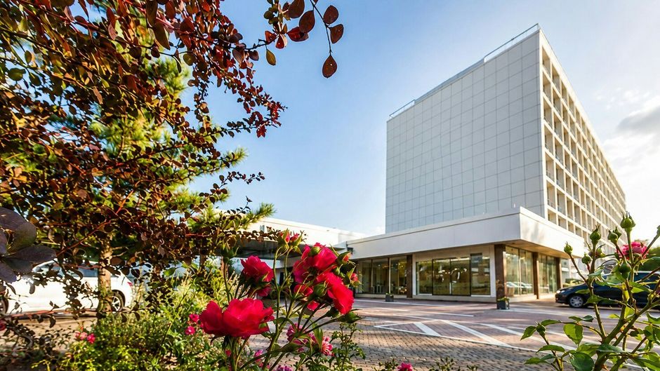 Dorint Hotel Am Main Taunus Frankfurt Exterior