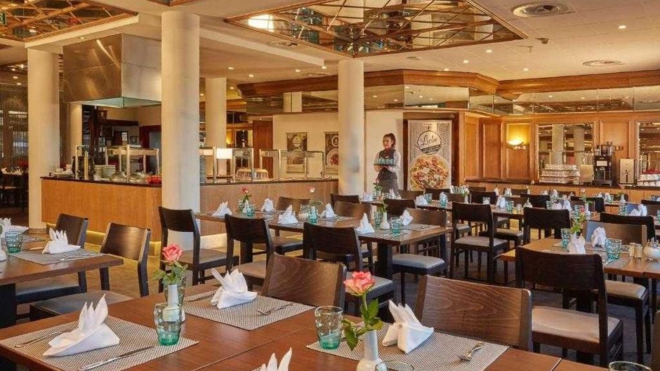 H Plus Hotel Europa Hannover Restaurant
