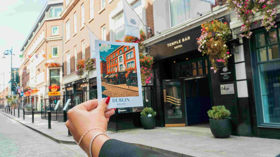 Temple Bar Hotel Exterior