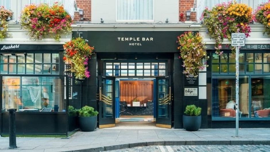 Temple Bar Hotel Exterior