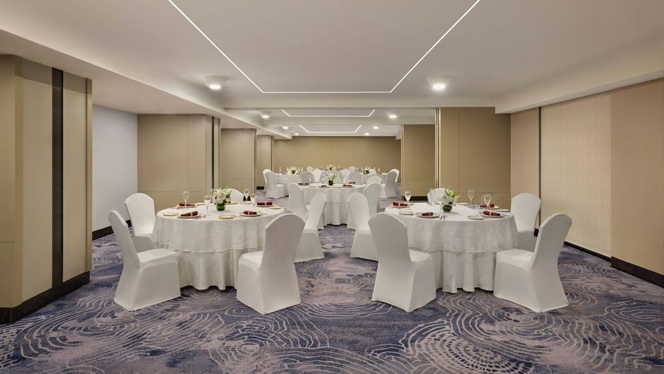 Courtyard by Marriott, Hyderabad Meeting