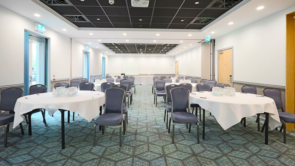 London Luton Vale Hotel Meeting