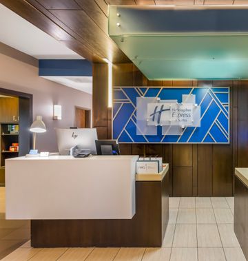 Holiday Inn Express Hot Springs South