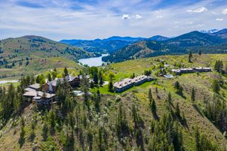 Sun Mountain Lodge