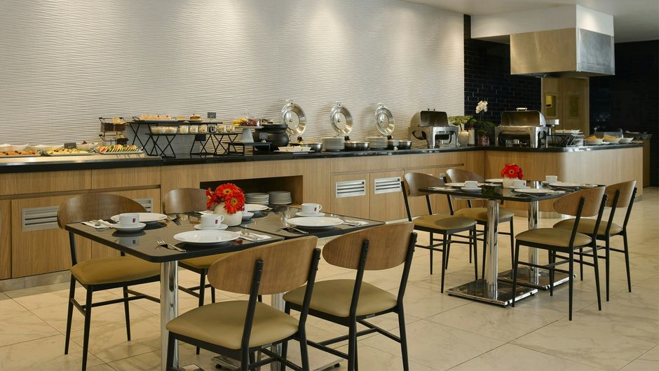 Fiesta Inn Monterrey La Fe Aeropuerto Restaurant