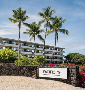 Pacific 19 Kona