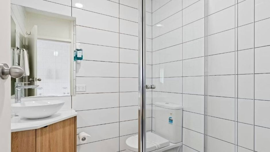 Adelaide International Motel Room