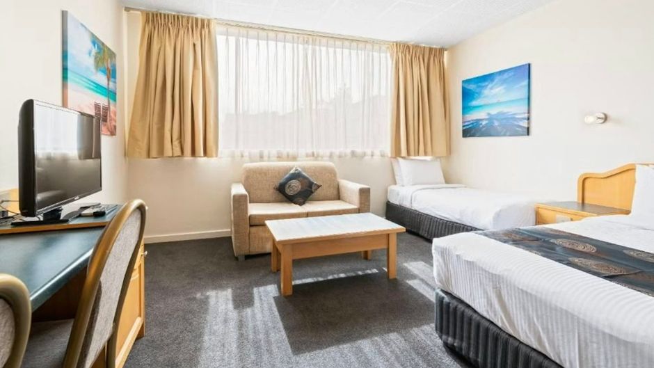 Adelaide International Motel Room