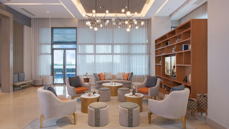 Citadines Roces Quezon City Lobby