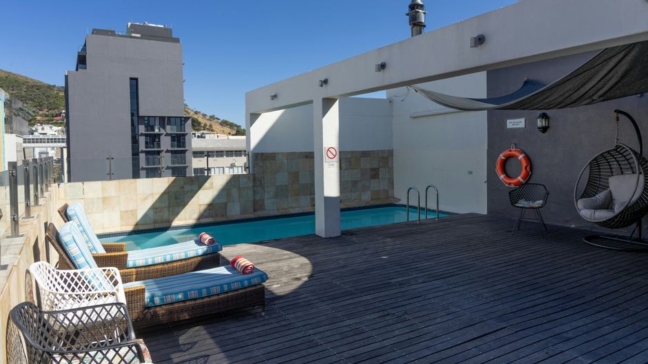 ONOMO Cape Town Inn on the Square Pool
