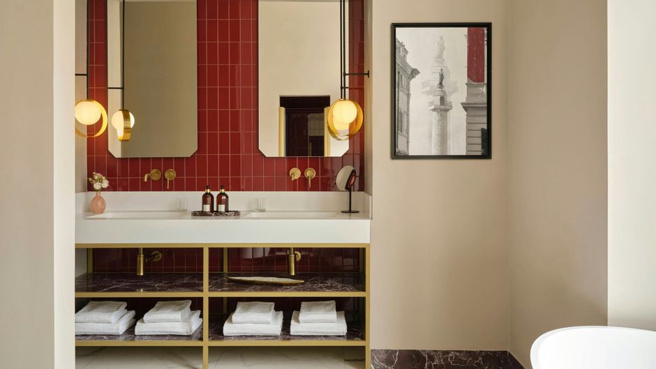 Hotel Urbana, a Tribute Portfolio Hotel Room