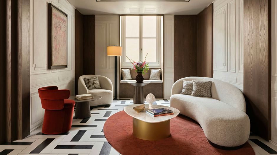 Hotel Urbana, a Tribute Portfolio Hotel Lobby