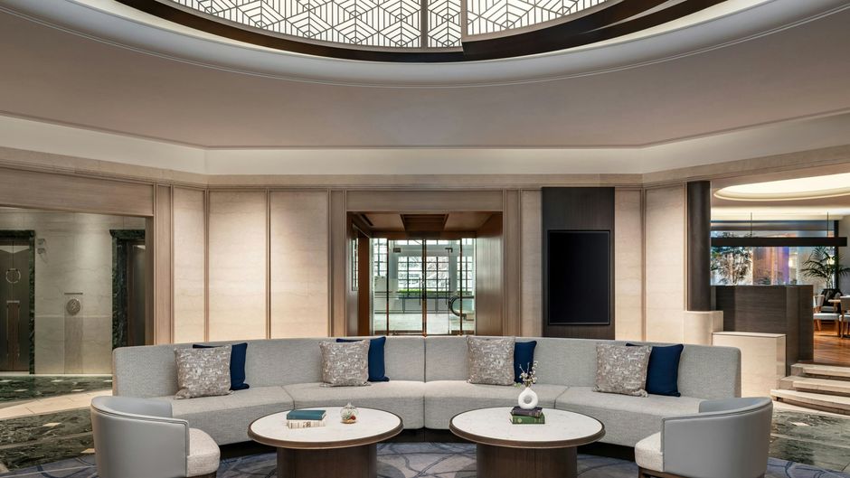Kobe Marriott Hotel Lobby