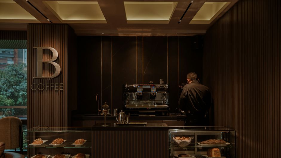 Binn Hotel Restaurant