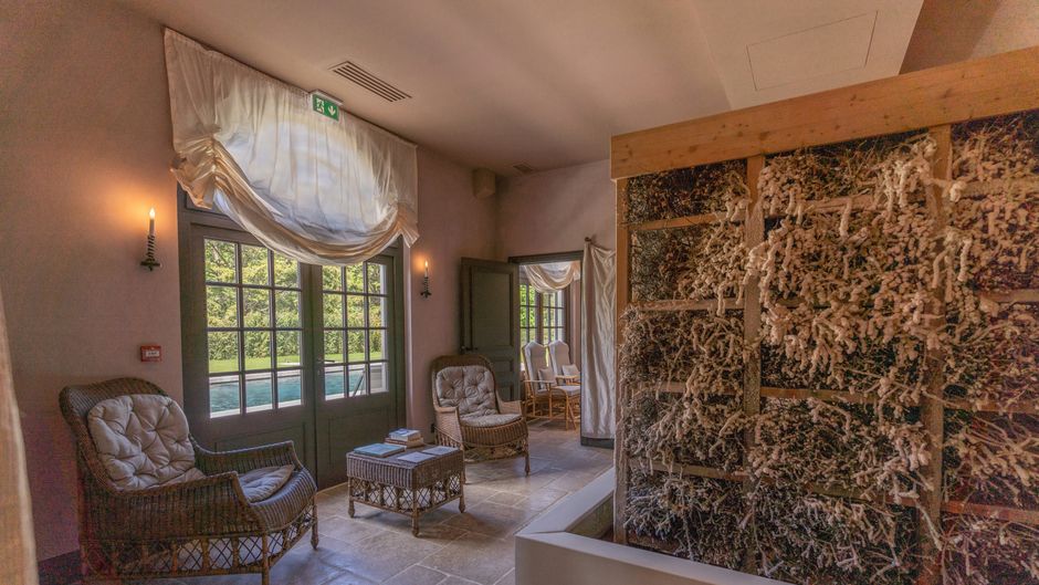 Chateau Louise de la Valliere Spa