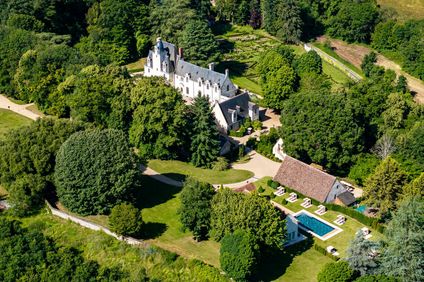 Chateau Louise de la Valliere