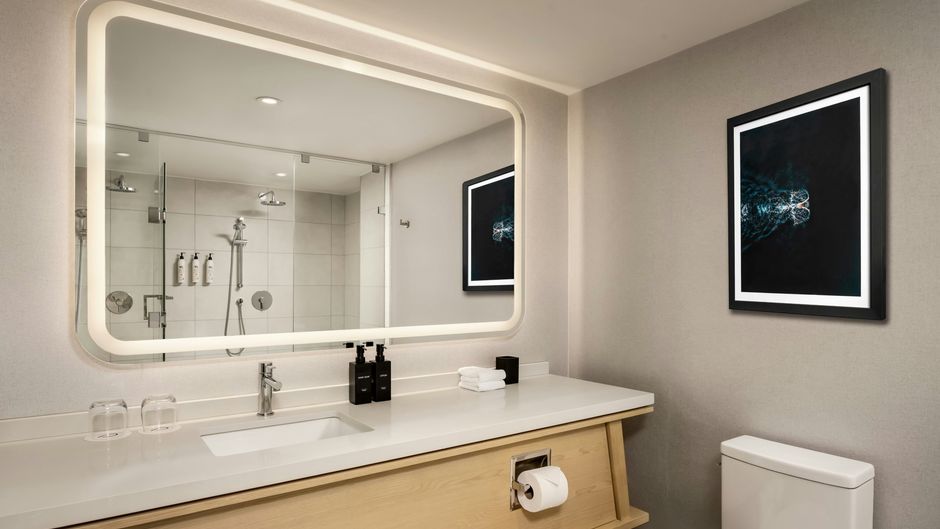 Delta Hotels Sault Ste. Marie Waterfront Room