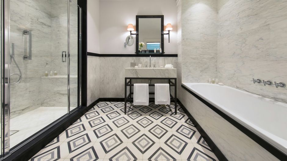 Hotel de La Ville Room