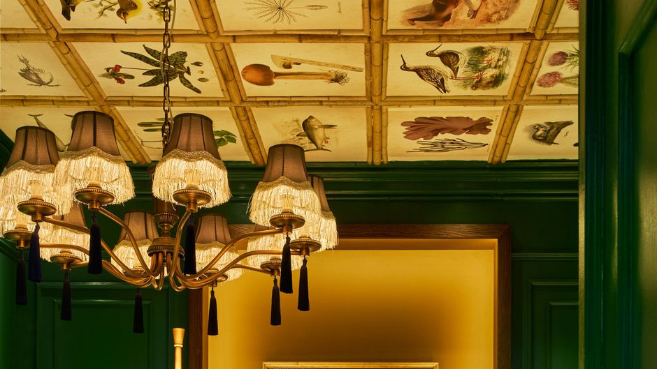 Marine Troon Lobby