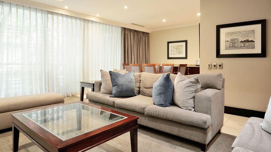 Raphael Penthouse Suites Ballroom