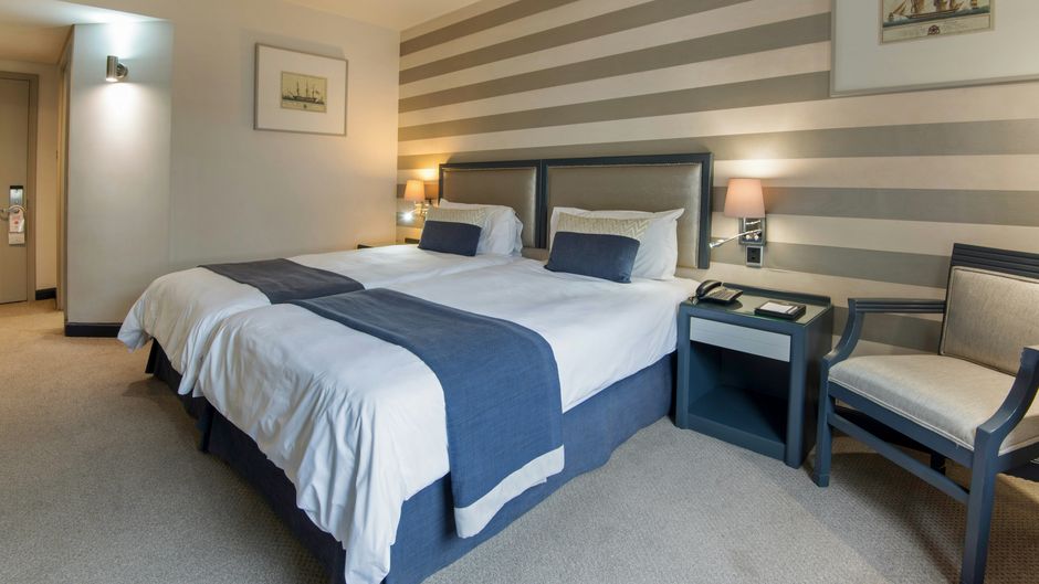 The PortsWood Hotel Room