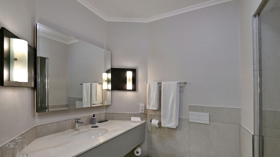 Centurion Lake Hotel Room